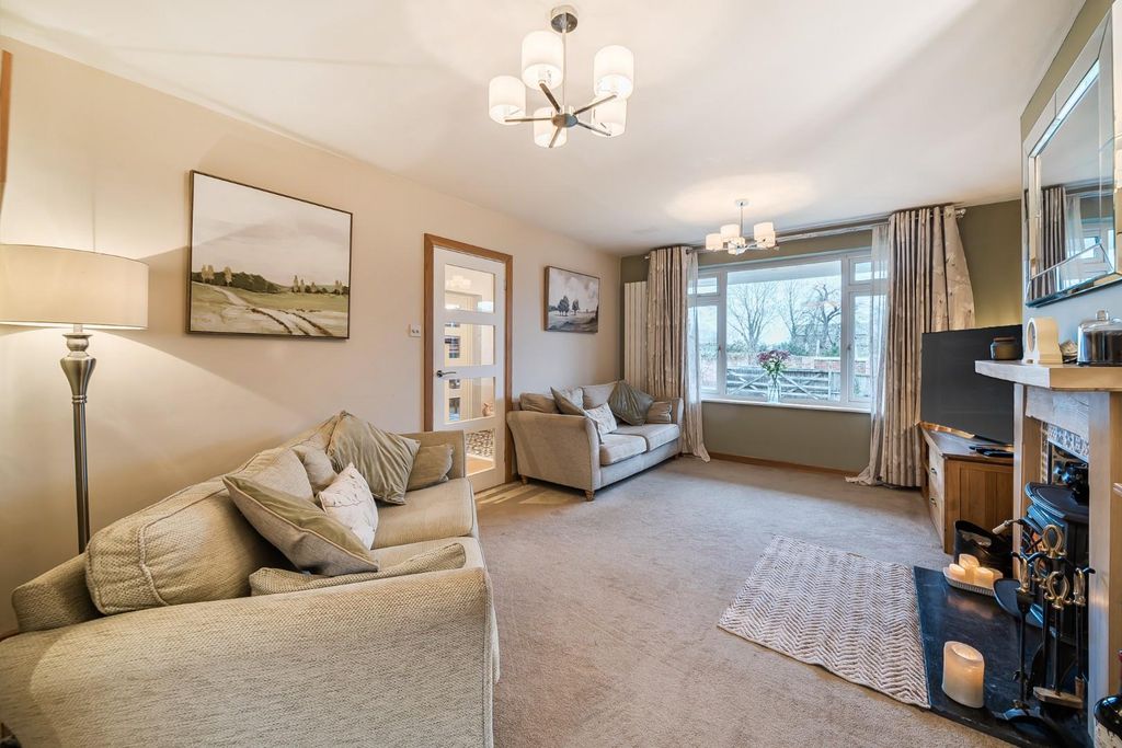 Property photo 3 of 31 1399892-20-69666F1B7c838.Jpg