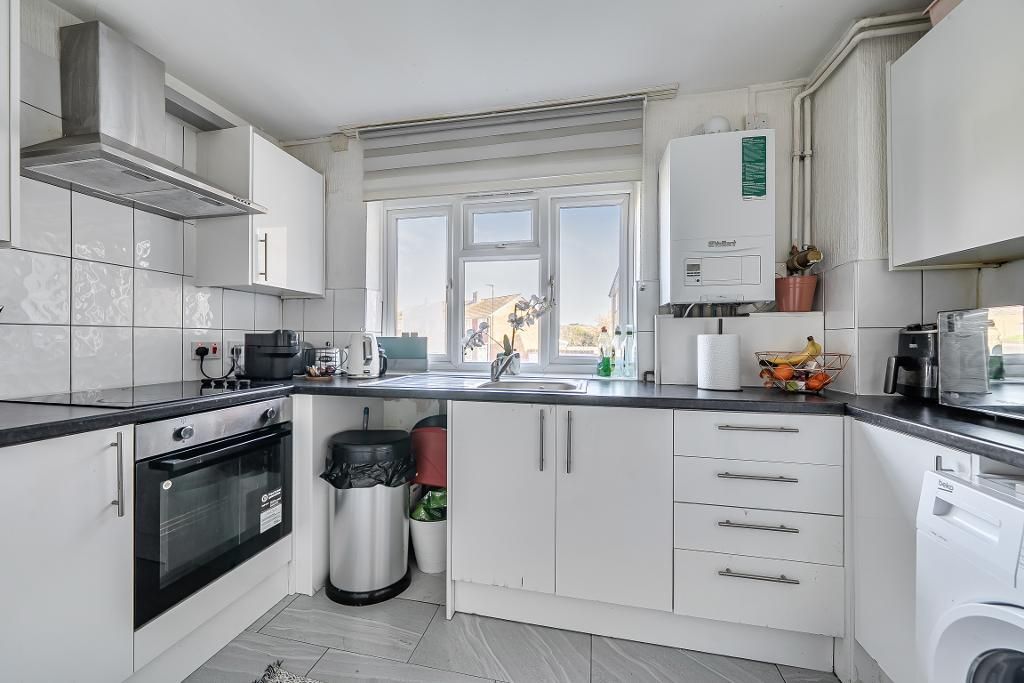 Property photo 3 of 11 Photo 3