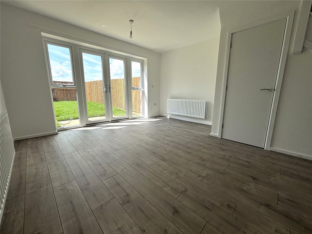 Property photo 3 of 10 Picture No. 03