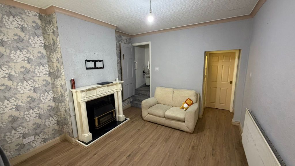 Property photo 2 of 7