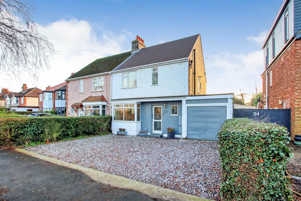 Property photo 1 of 18 Front 2 Roseford.Jpg