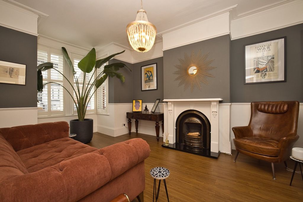 Property photo 2 of 21 Picture 2