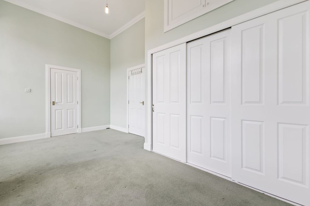 Additional image 7 of 3 bed flat for saleTay Street, Perth PH2