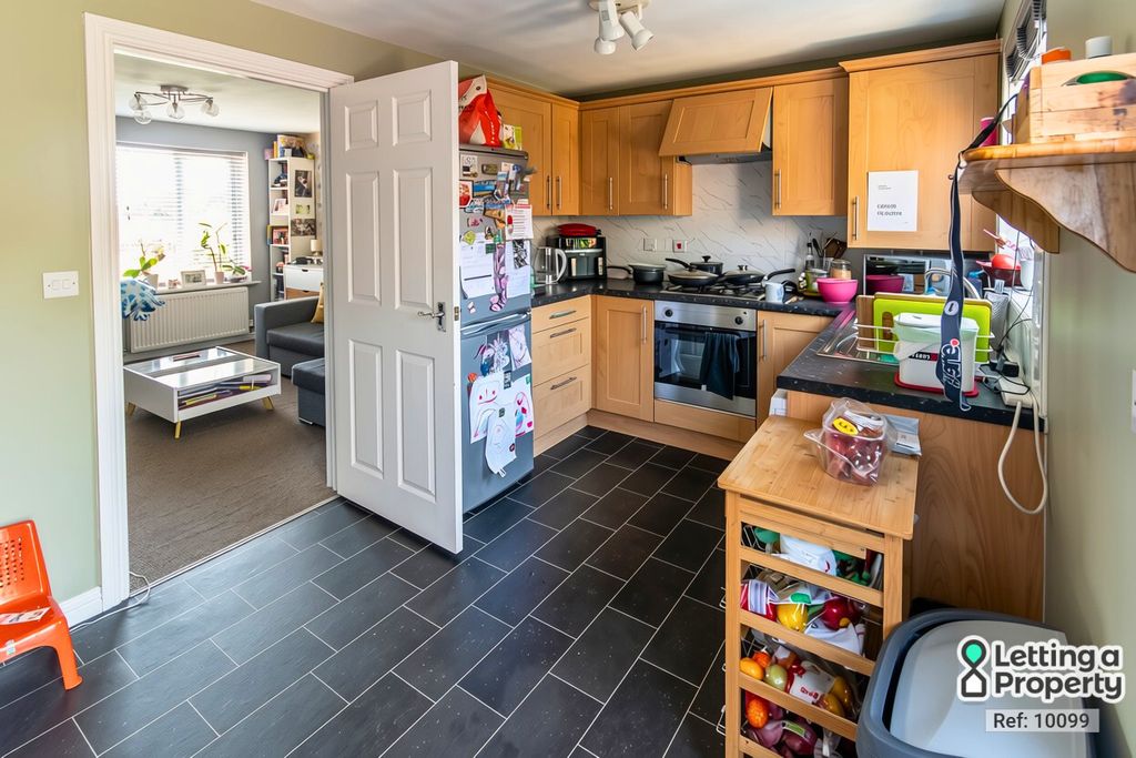 Property photo 2 of 13
