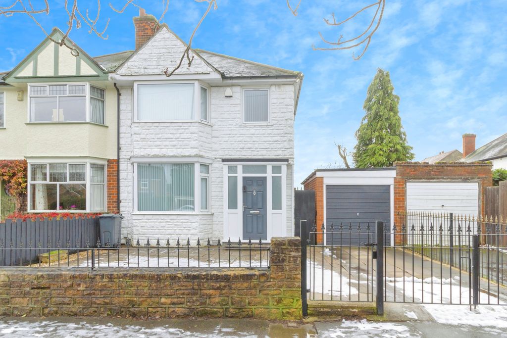 Property photo 1 of 15