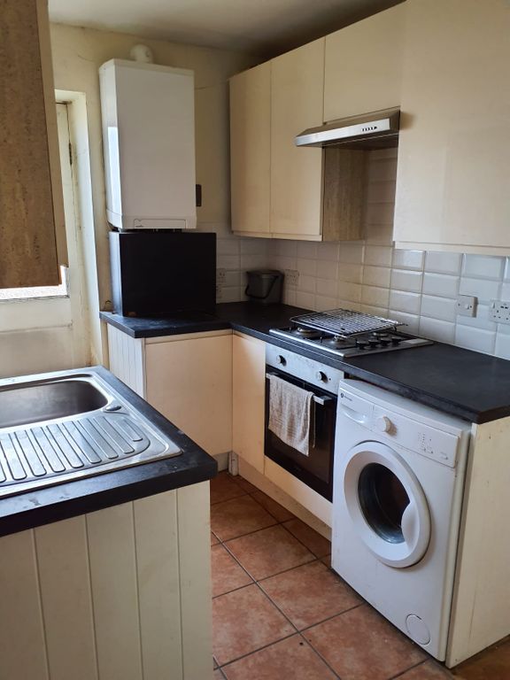 Property photo 3 of 4