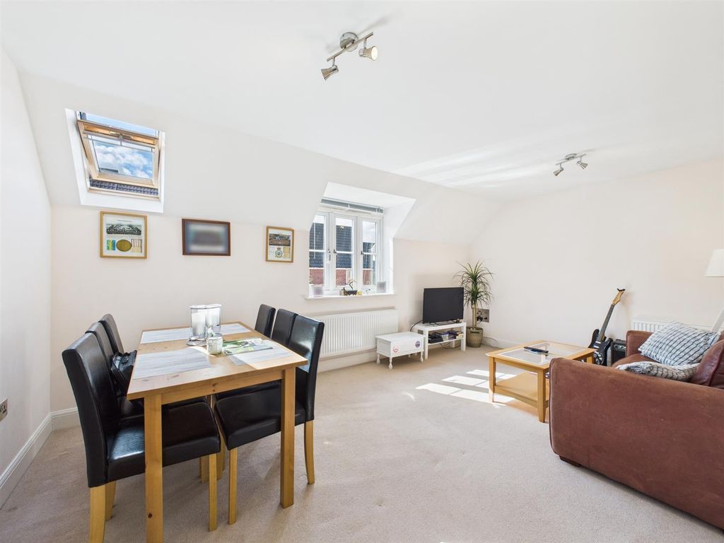 Property photo 3 of 10 Open Plan Sitting / Dining Room