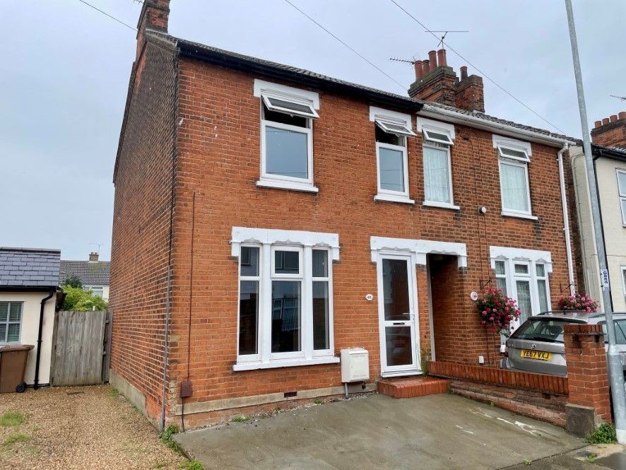 Property photo 1 of 8