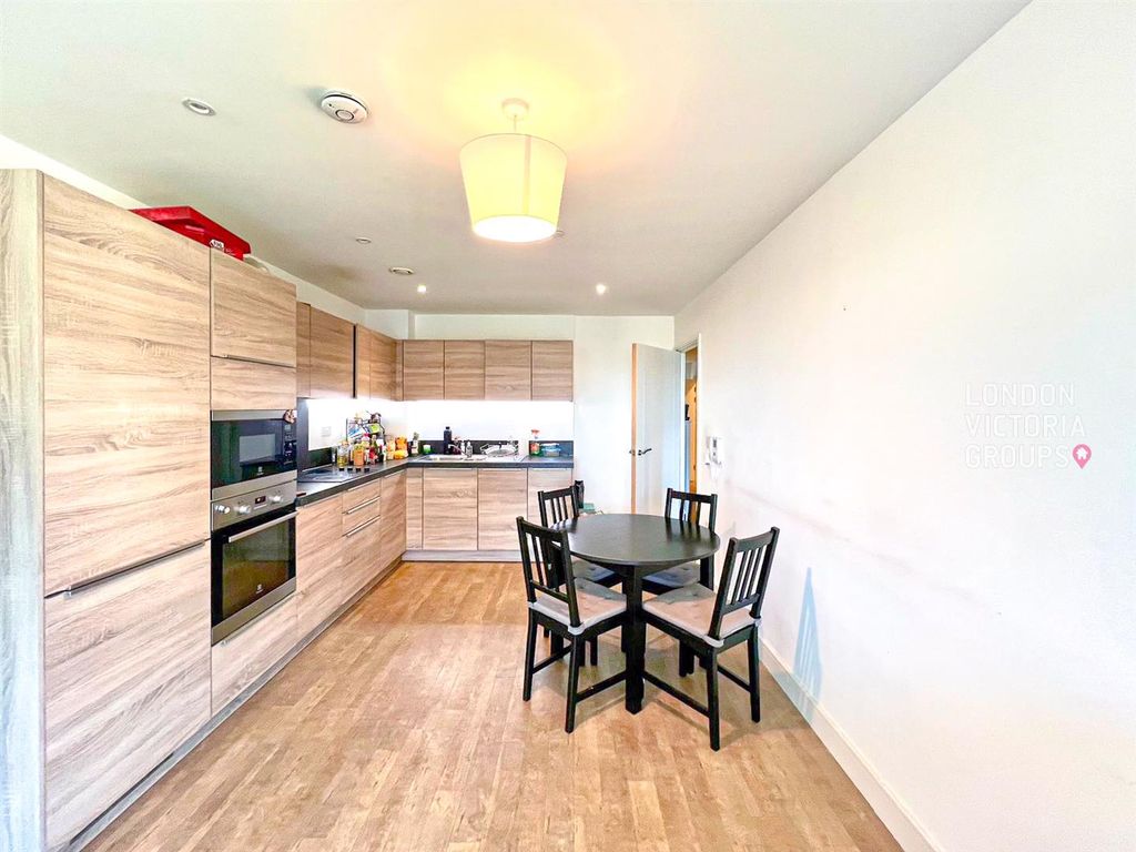 Property photo 2 of 10 1-39.Jpg