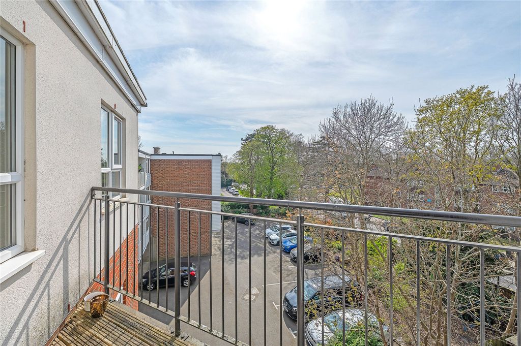 Property photo 2 of 18 Picture No. 02