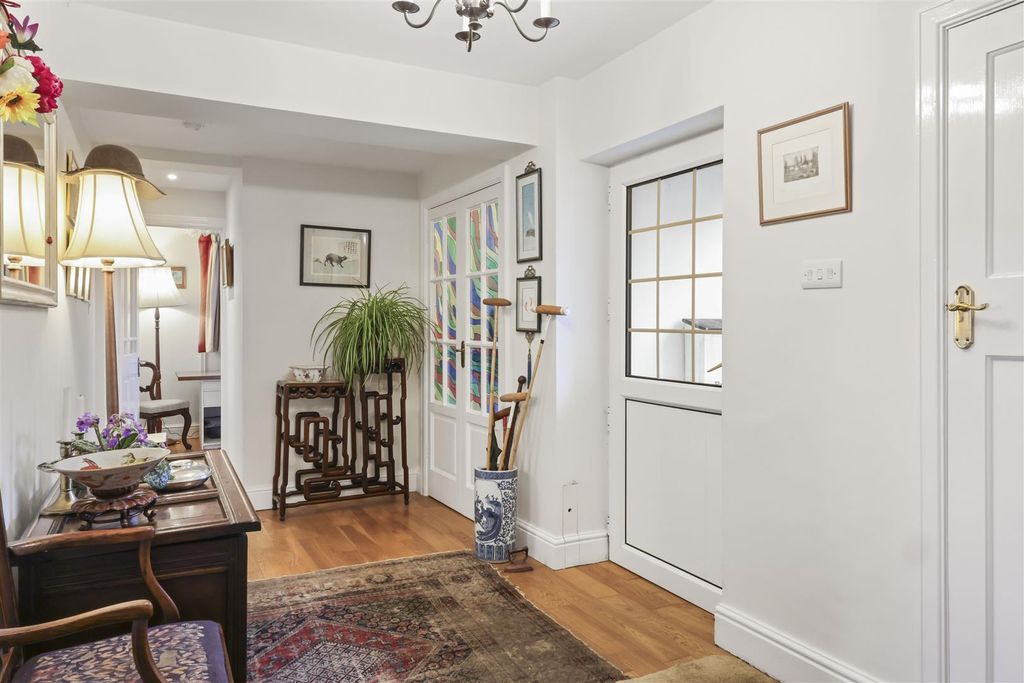 Property photo 2 of 43 0T4A0040.Jpg