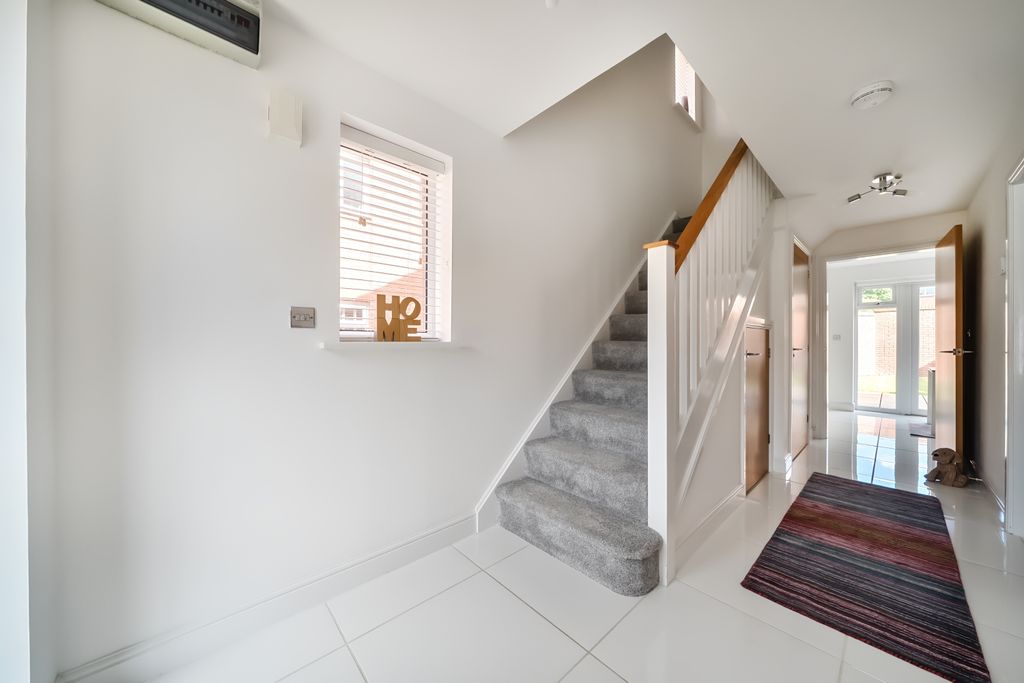 Property photo 3 of 15 1309770-6-686d5175966B2