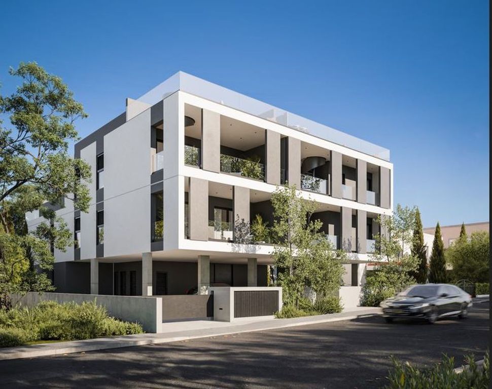 Property photo 1 of 12 Apartment Block -