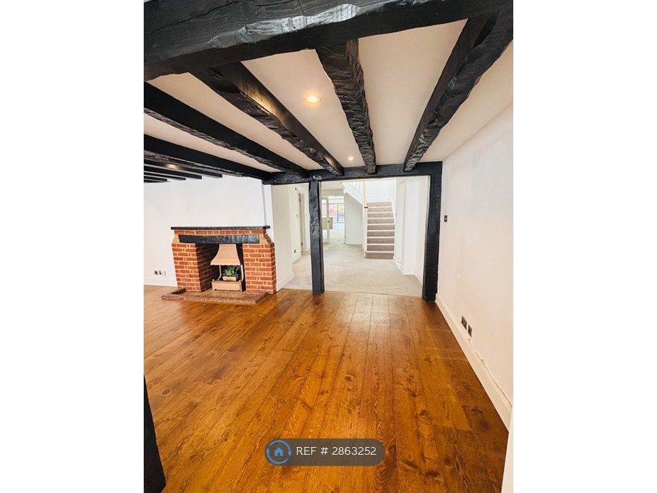 Property photo 3 of 31