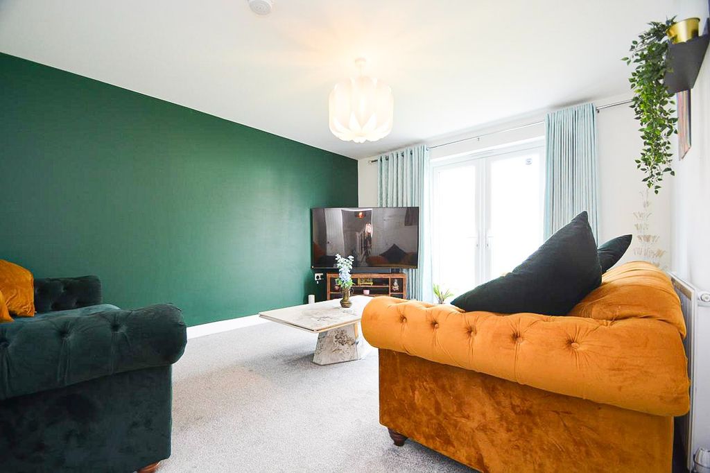 Property photo 3 of 30 5251156