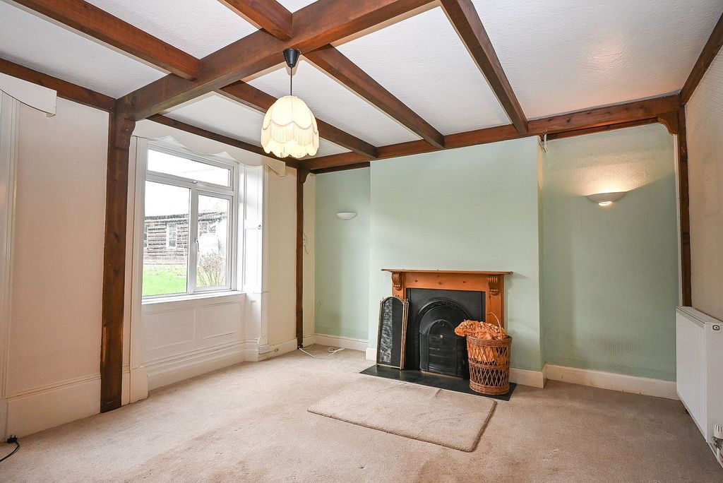 Property photo 3 of 13