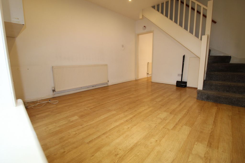 Property photo 2 of 16 Gallery