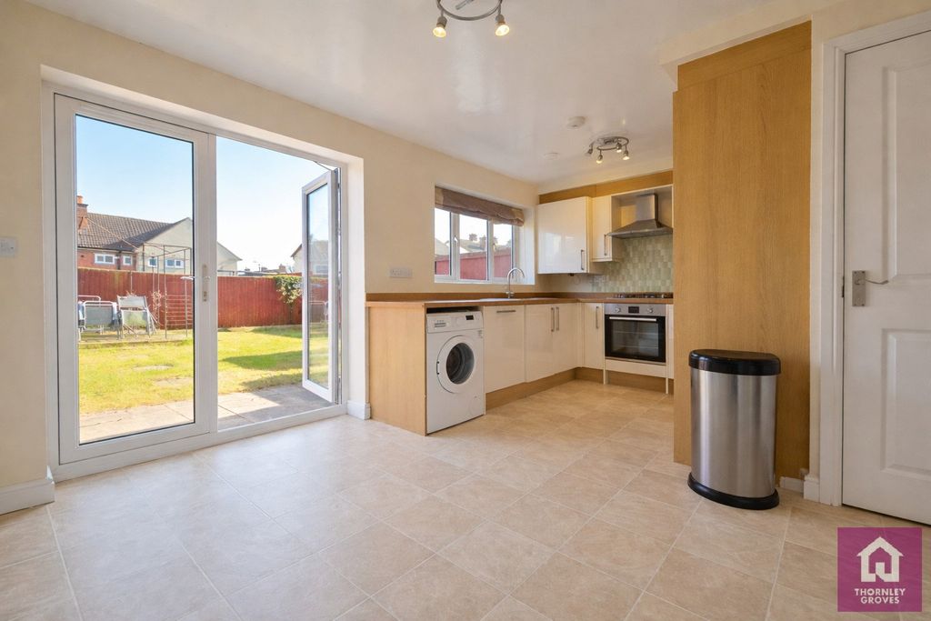Property photo 3 of 13 Picture No. 25