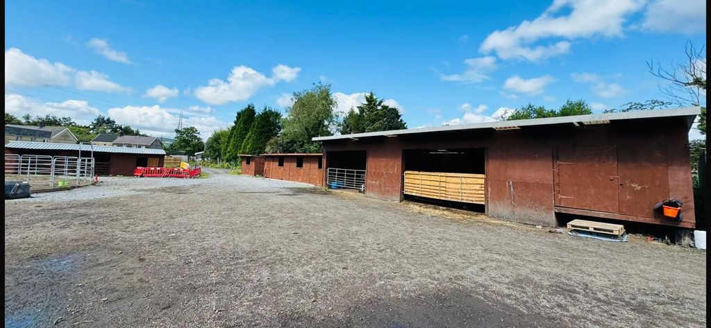 Property photo 2 of 11 2De58E2c-1788-4Abc-8957-Bdf46740Af0F.Jpeg