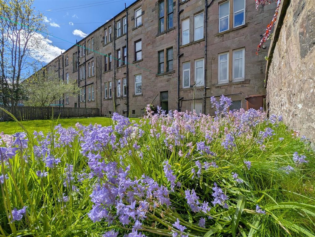 Property photo 1 of 27 11832.Jpg