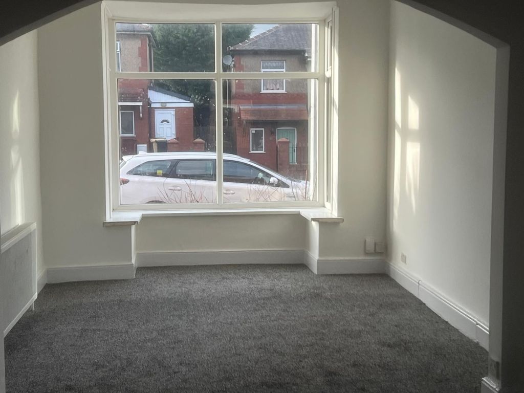 Property photo 2 of 8 Refurb Pics (2)