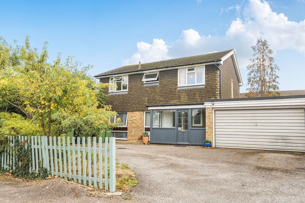 Property photo 1 of 18