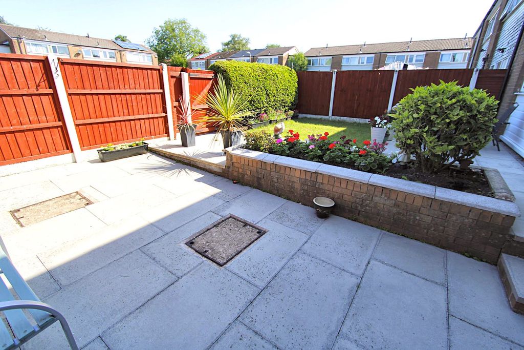 Property photo 2 of 22