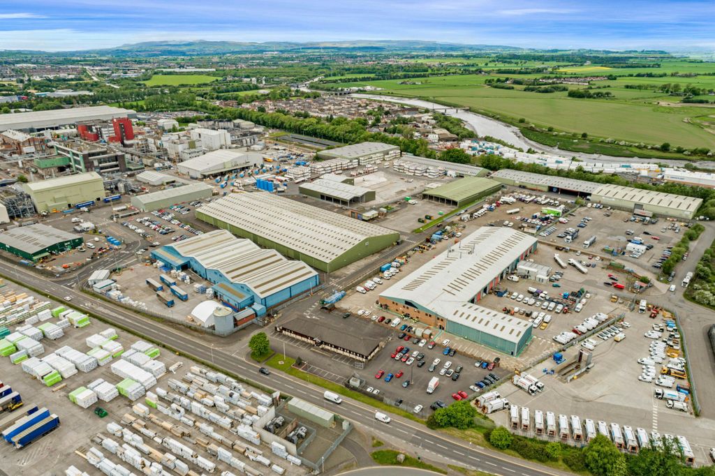 Property photo 3 of 13 Image 3