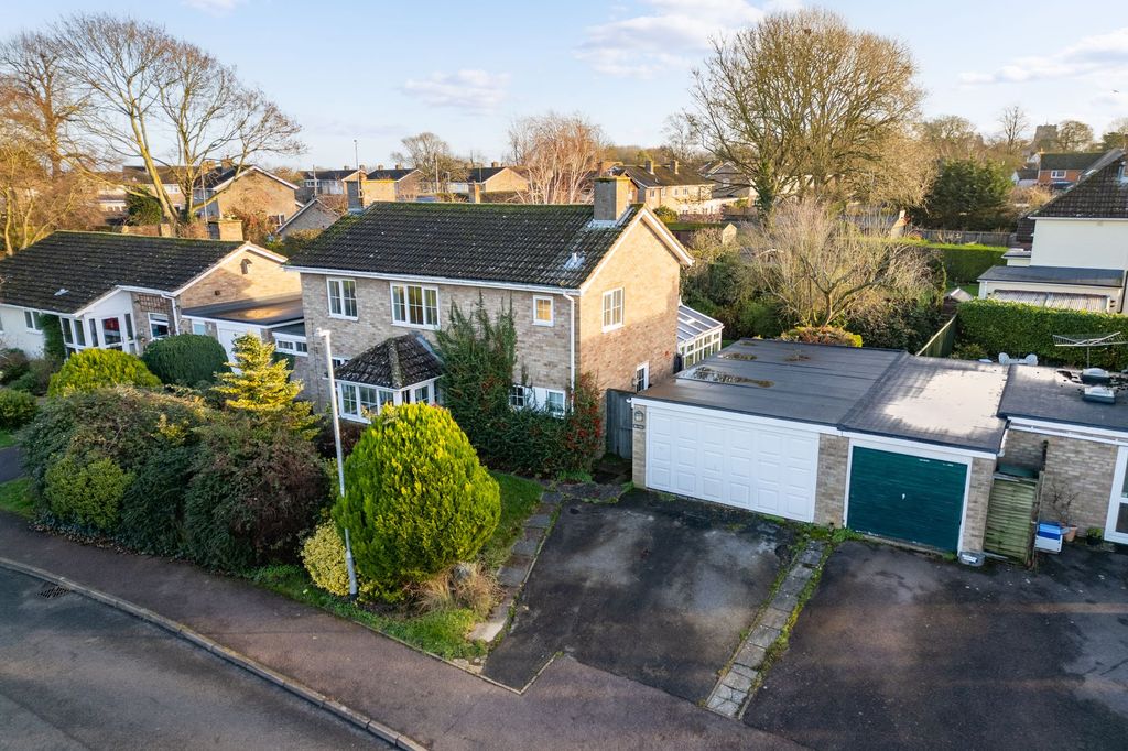 Property photo 1 of 21