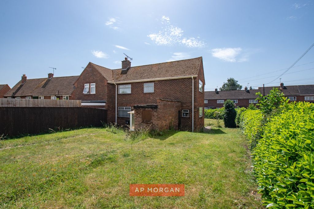 Property photo 2 of 12 Picture No. 04