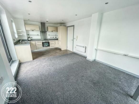 Property photo 3 of 13