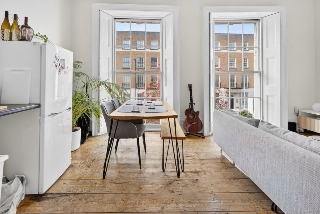 Property photo 3 of 16 Picture No. 13