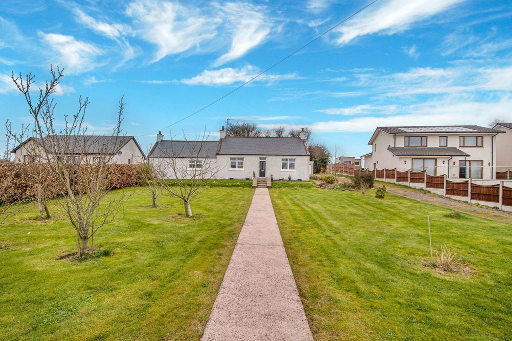 Property photo 1 of 23