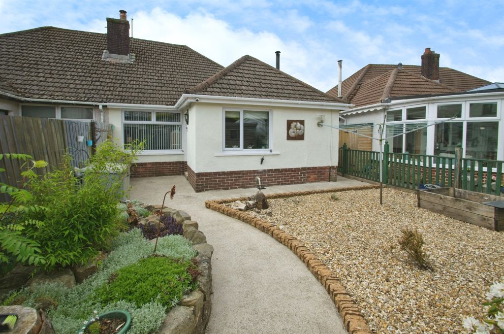 Property photo 2 of 22