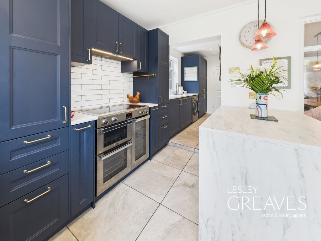 Property photo 3 of 24 Kitchen Diner