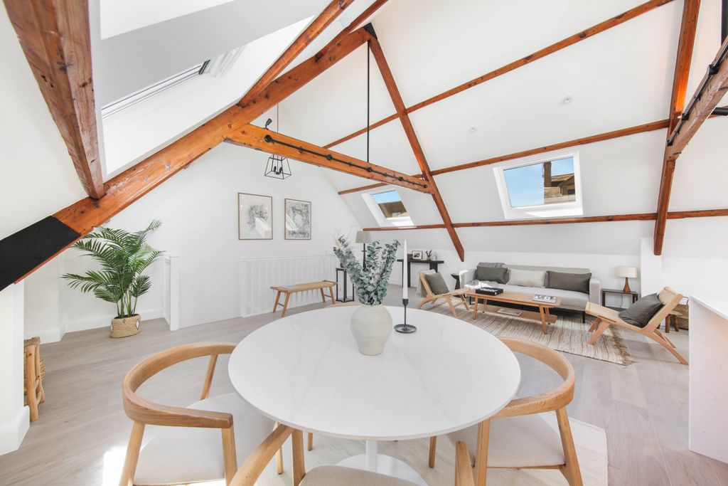 Property photo 2 of 11 57A St. Dionis Road - Gm3Gnnlgxzm1Awzbimlh.Jpg