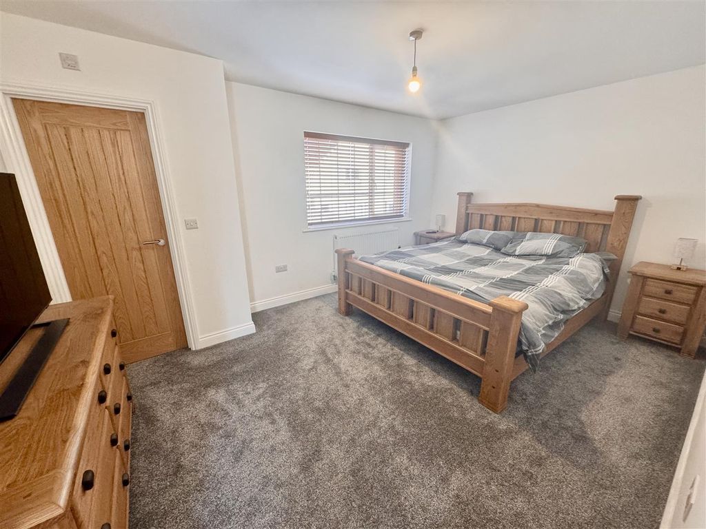 Additional image 9 of 4 bed detached house for saleClos Y Gat, Gorslas, Llanelli SA14