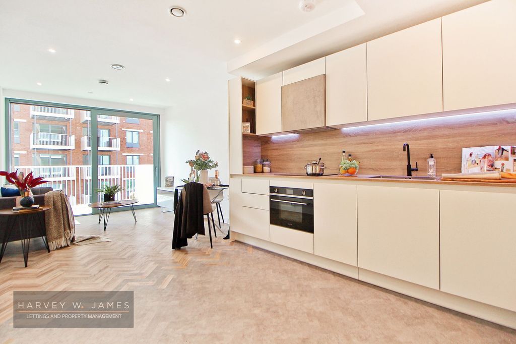 Property photo 1 of 38