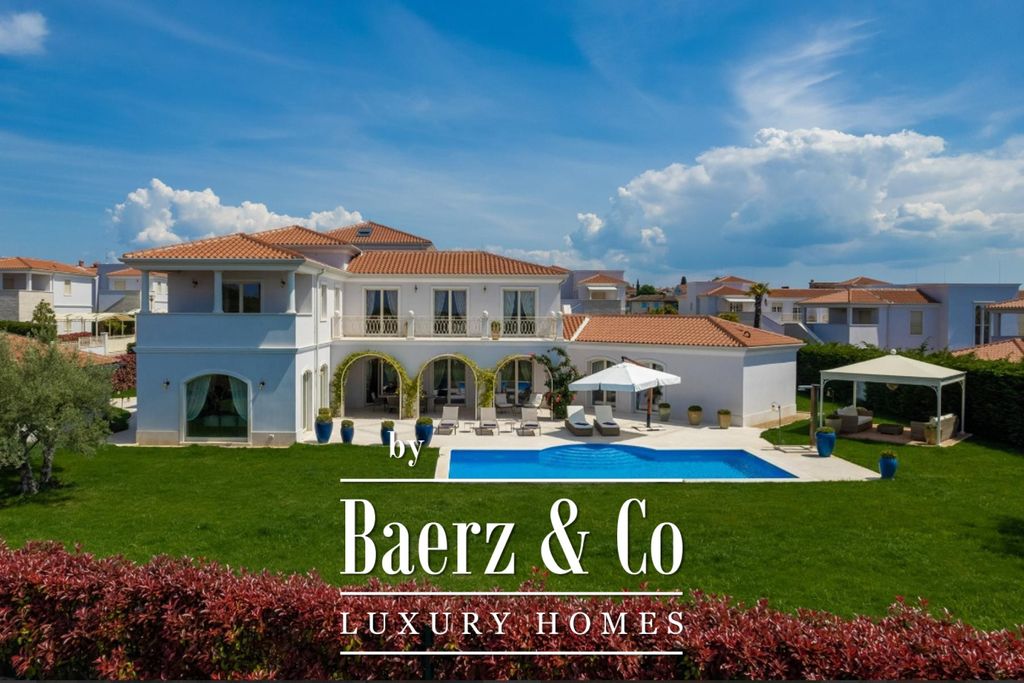 Property photo 1 of 33