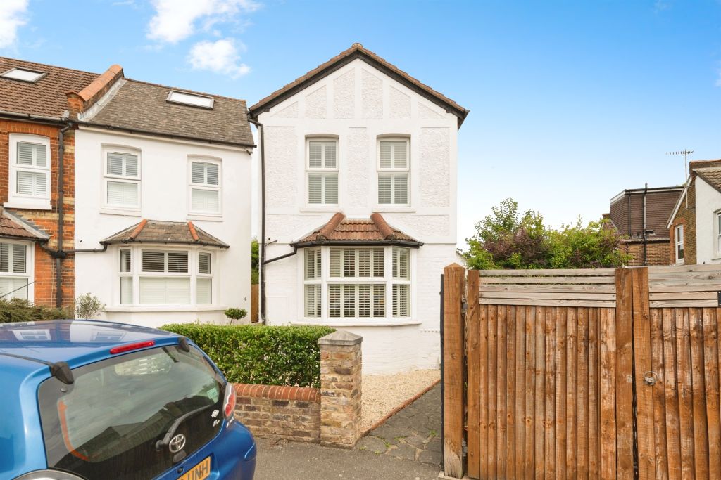 Property photo 1 of 12