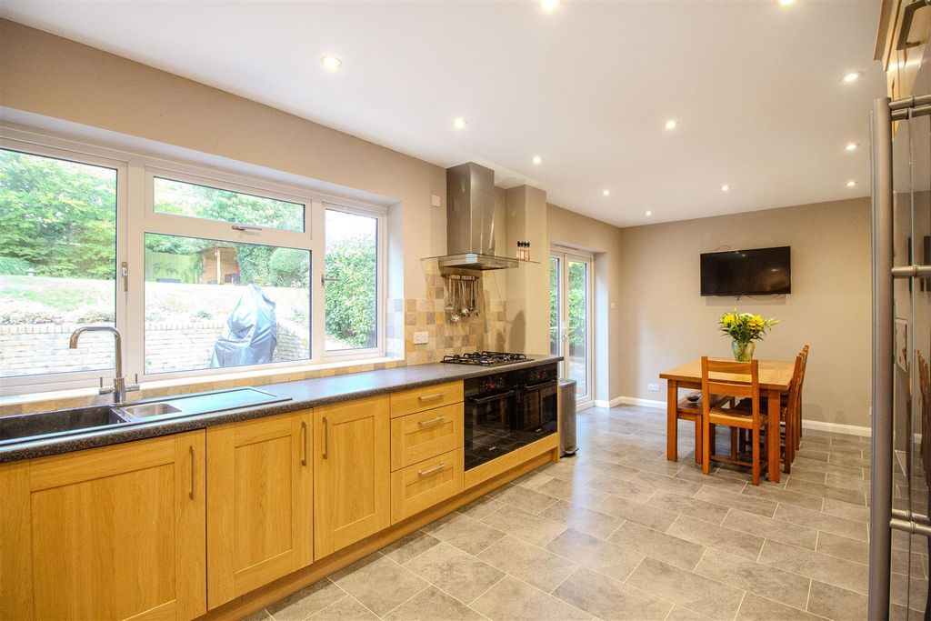 Additional image 9 of 6 bed detached house for saleLucastes Lane, Haywards Heath RH16
