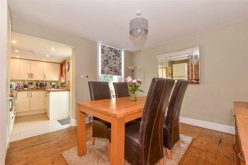Property photo 3 of 9 Dining Area