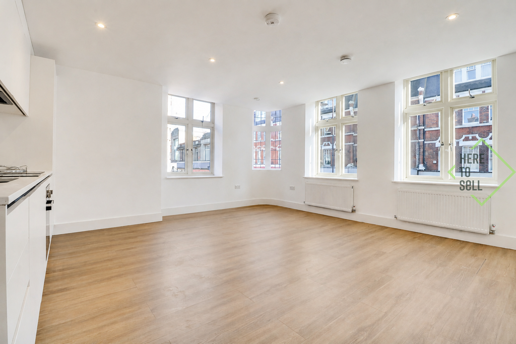Property photo 1 of 15 Openplan Living1