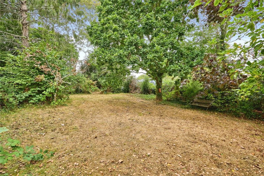Property photo 3 of 23 Picture No. 14