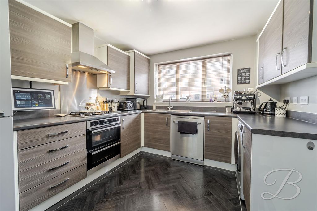 Property photo 3 of 46 Ccltd-28.Jpg