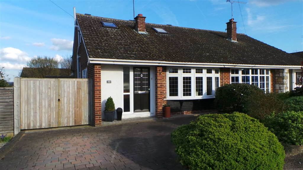 Property photo 1 of 1 Spacious 3-Bedroom Semi-Detached Home In Goffs Oak