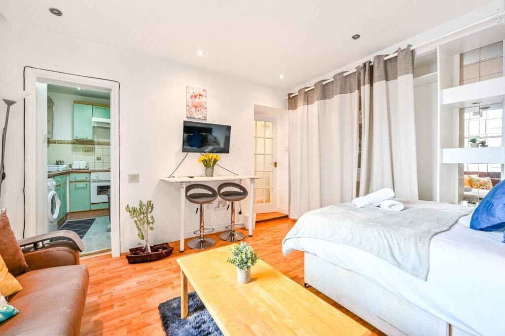 Property photo 3 of 6 5603482