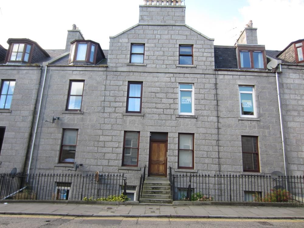 Property photo 1 of 9 015 (2)