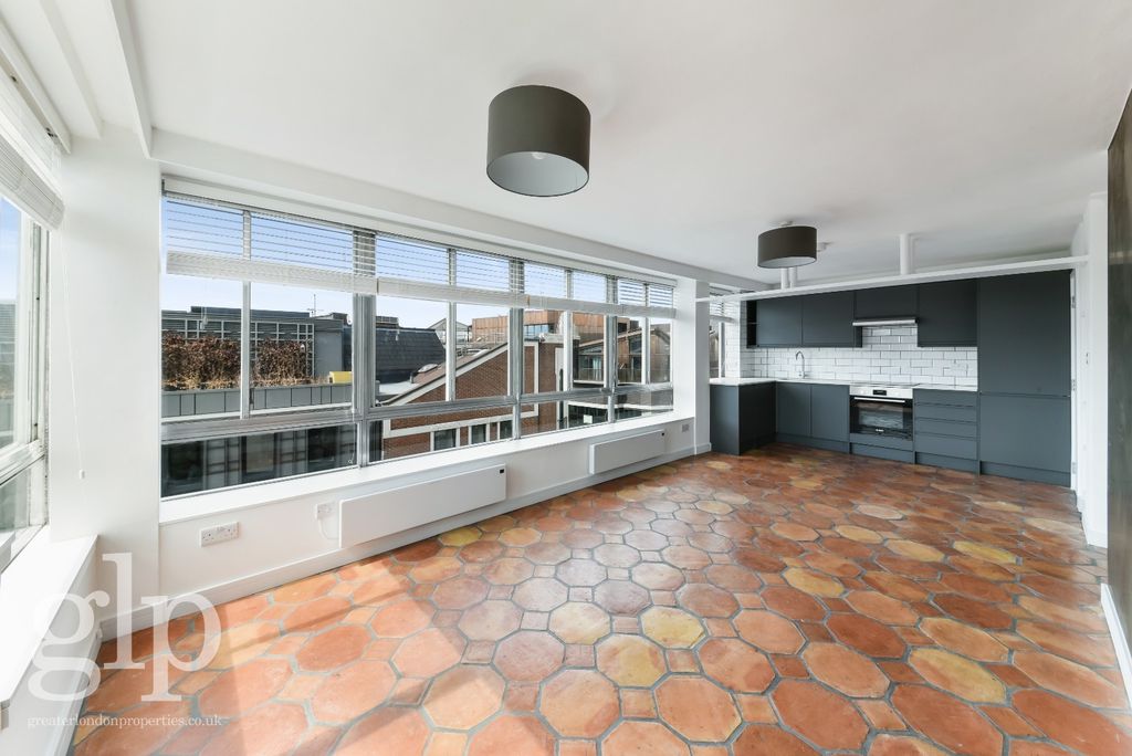 Property photo 1 of 11 2557542