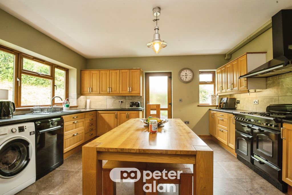 Property photo 3 of 29